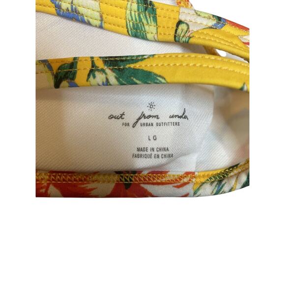 OUT FROM UNDER Women's Size L Sweetheart Yellow Floral Underwire Bikini Top NWOT - Picture 5 of 7